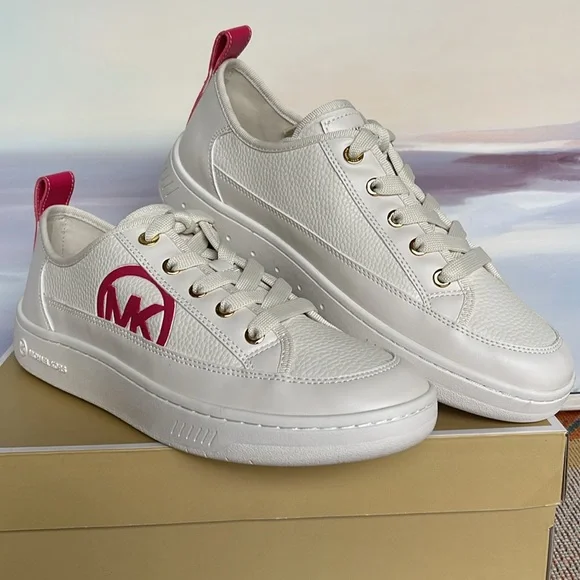 MICHAEL KORS SHEA LACE UP FAUX LEATHER
49R4SHFS1L
ELECTRIC PINK
Sneakers - Picture 4 of 16